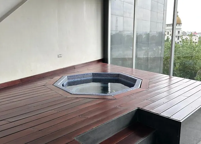 Plaza Apartment